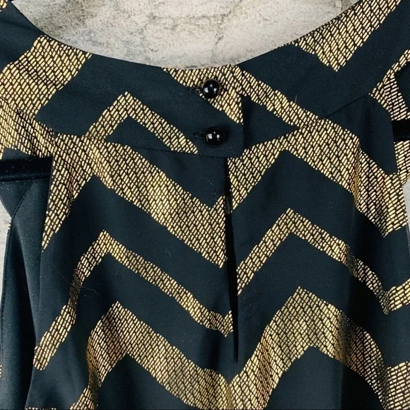 IZ Byer Black & Gold Chevron Top size medium - Picture 7 of 11